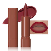 JUAAZIN Vivid Auburn Gradient Matte Lip Liner Pencil highlights rich pigment for defined contours.