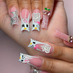 KACHIMOO star charm creates eye catching accents on acrylic nails