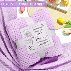 Kalokey honeysuckle bath bomb highlights pampering moments at home.