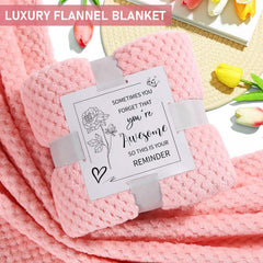 Kalokey Valentine's basket honeysuckle bath bomb for a spa-like bath.