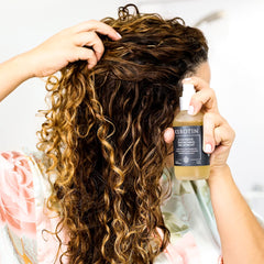 K Kerotin thickening spray dispenses mist for easy styling and volume.