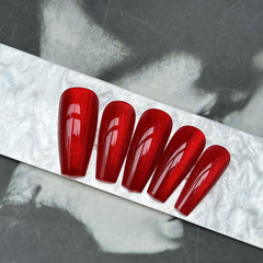 KKUUOO gradient nails showcase a lustrous wine-red finish for festive wear.