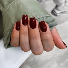 KQueenest dark red press-on nails in short square for salon-level precision at home with easy removal.