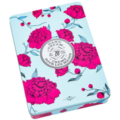 La Chatelaine hand cream tube close-up highlighting 20% organic shea butter
