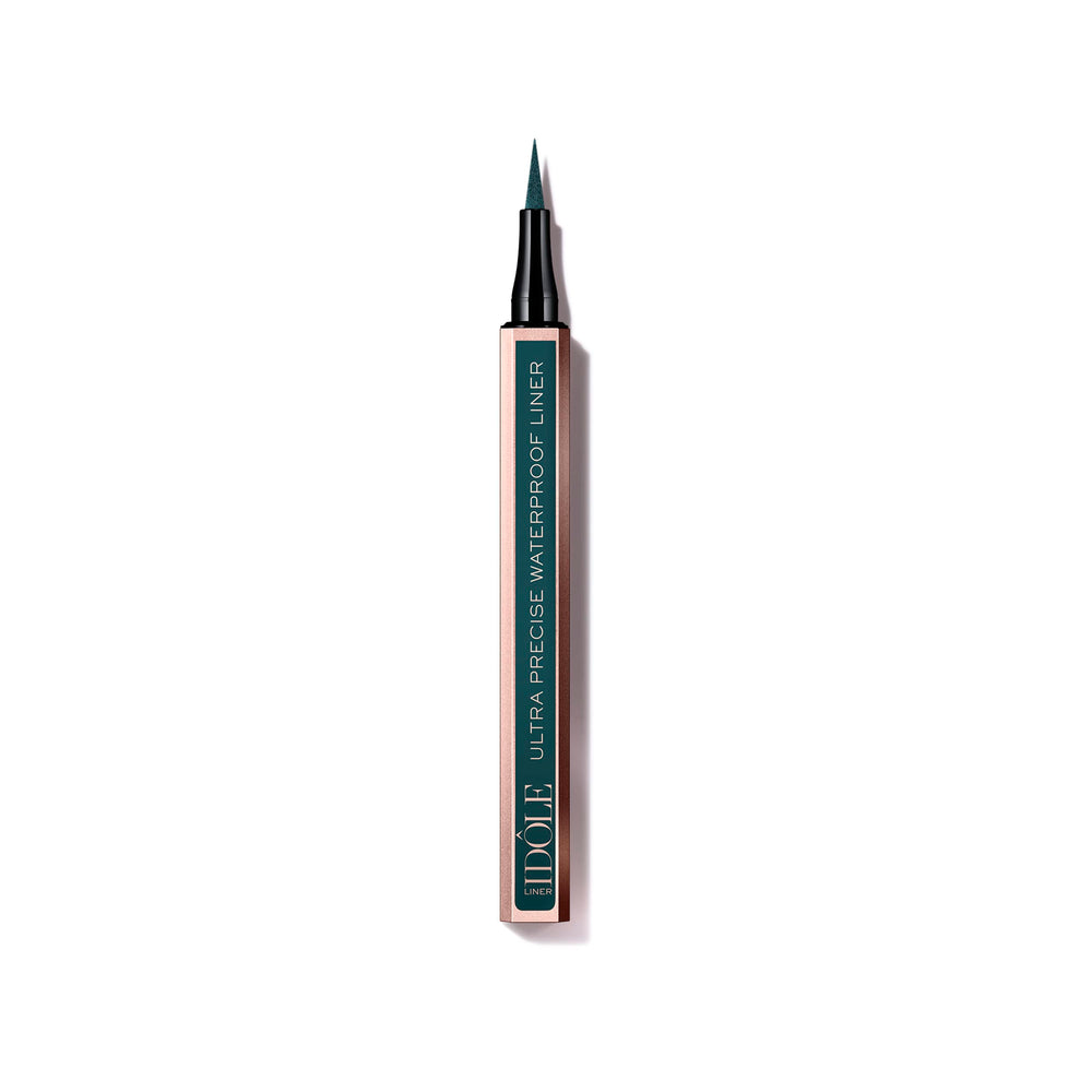 Lancôme Idôle Liner green bottle shows precise line for clean, effortless glide.