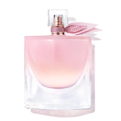 Lancome La Vie Est Belle Vanille Nude bottle pour showing lasting floral sweetness.