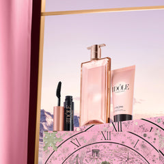 Lancôme Lash Idôle mascara mini wand for lift and separation.