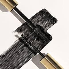 Lash Star Full Control Sculpting Brush increases volume and curl for dramatic lashes.