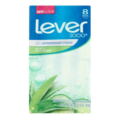 Lever 2000 Savon en barre Aloe Concombre, hydratant et rafraîchissant pour la douche quotidienne.