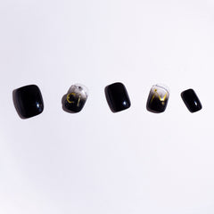 Light Rain kit includes storage box and tools for easy manicure prep
