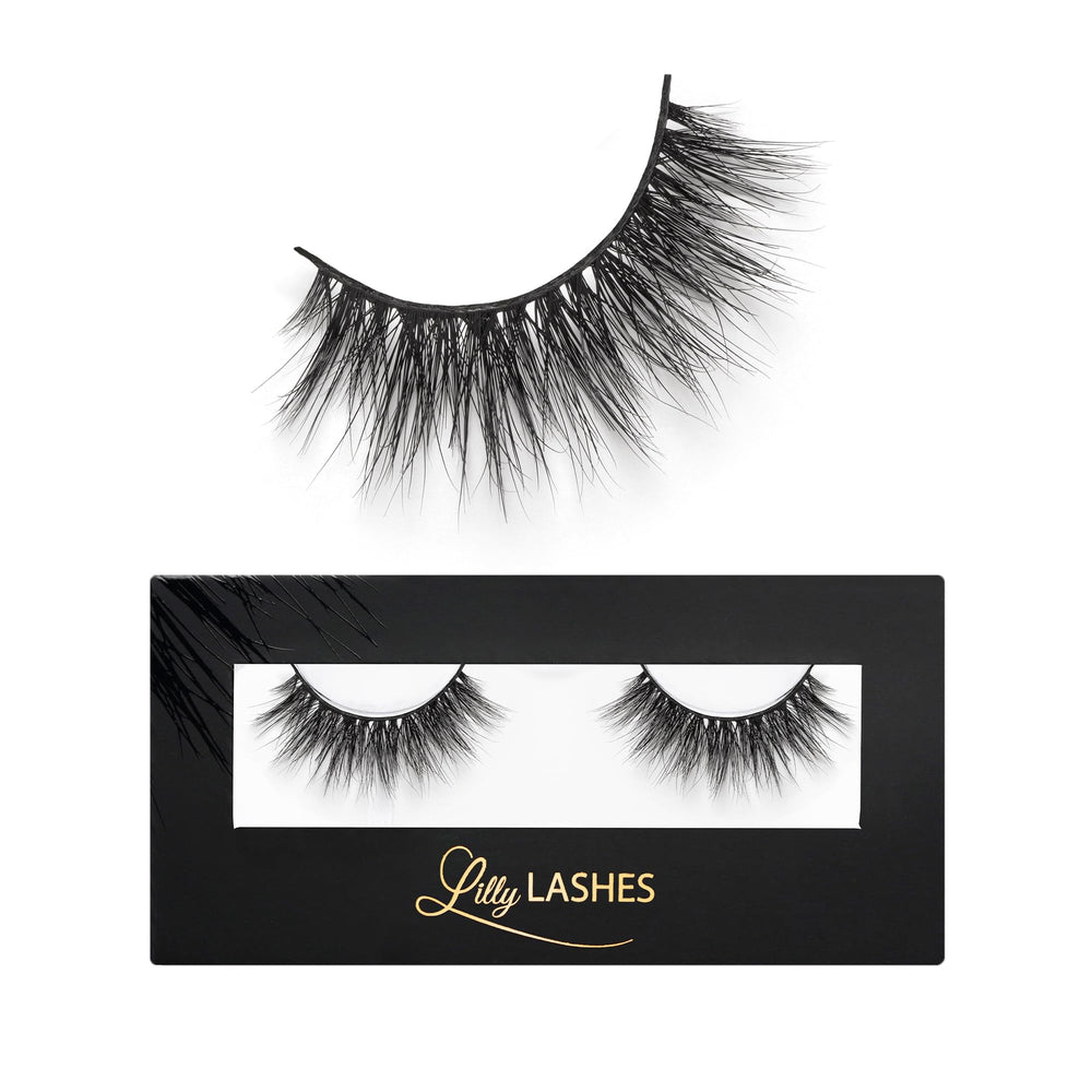 Lilly Lashes Miami 3D Mink close-up showing ultra-wispy length