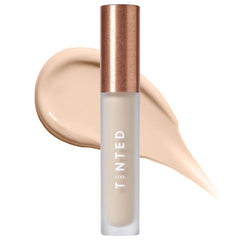Live Tinted Hueskin Serum Concealer brightens dark circles while hydrating the under-eye area.