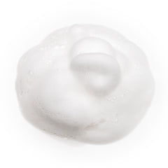 LOCK'N SLEEK nourishes with Camellia and Argan oils for soft, glossy braids.
