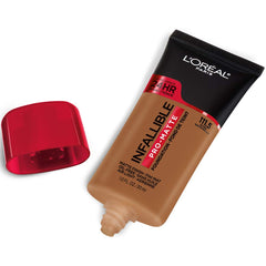 L'Oreal Paris Infallible Pro Matte Foundation Nutmeg texture appears air-light and comfortable