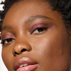 L'Oreal Paris Le Shadow Stick Smokeys crease-proof formula for lasting color.