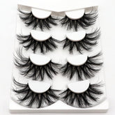 Losha 25mm lashes close-up with dramatic volume for bold eyes.