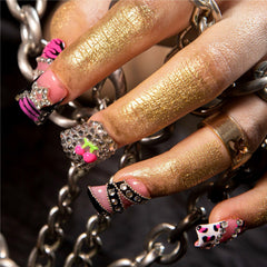 LOVFUL Duck Nails Short application steps for fast, precise fit.