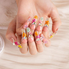 LOVFUL Flora application step showing quick, tool-free nail attachment