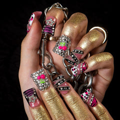 LOVFUL Press-on Nails Short French-Tip shows quick at-home application.