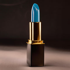 Aloe vera formula nourishes lips while wearing LBL.