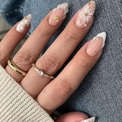 LPOODDNU glossy almond nails showcasing elegant finish for at-home nail art.