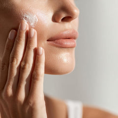 LUXEBEAUTY LuxeLotion texture-swatch highlights lightweight hydration without heaviness.