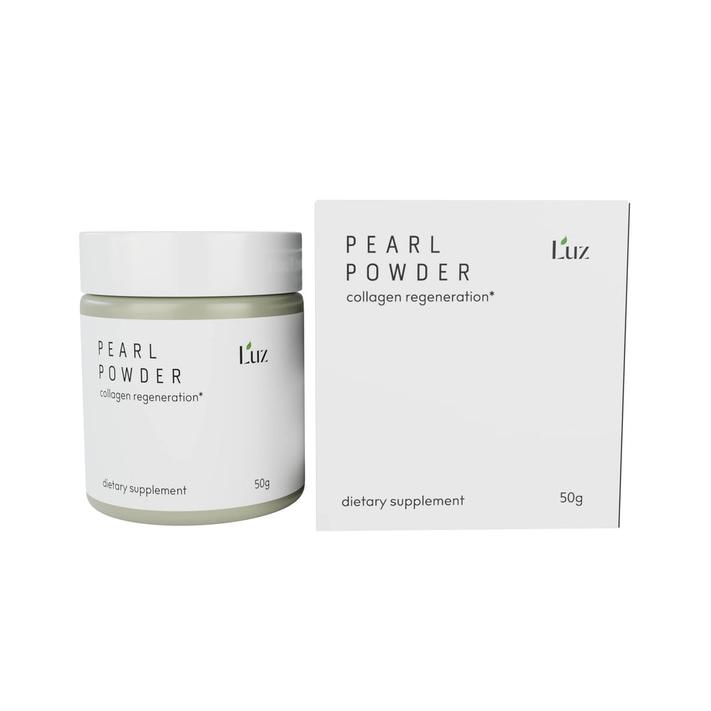 Luz Pearl Powder bottle close-up showcasing premium levigated pearl for skin support