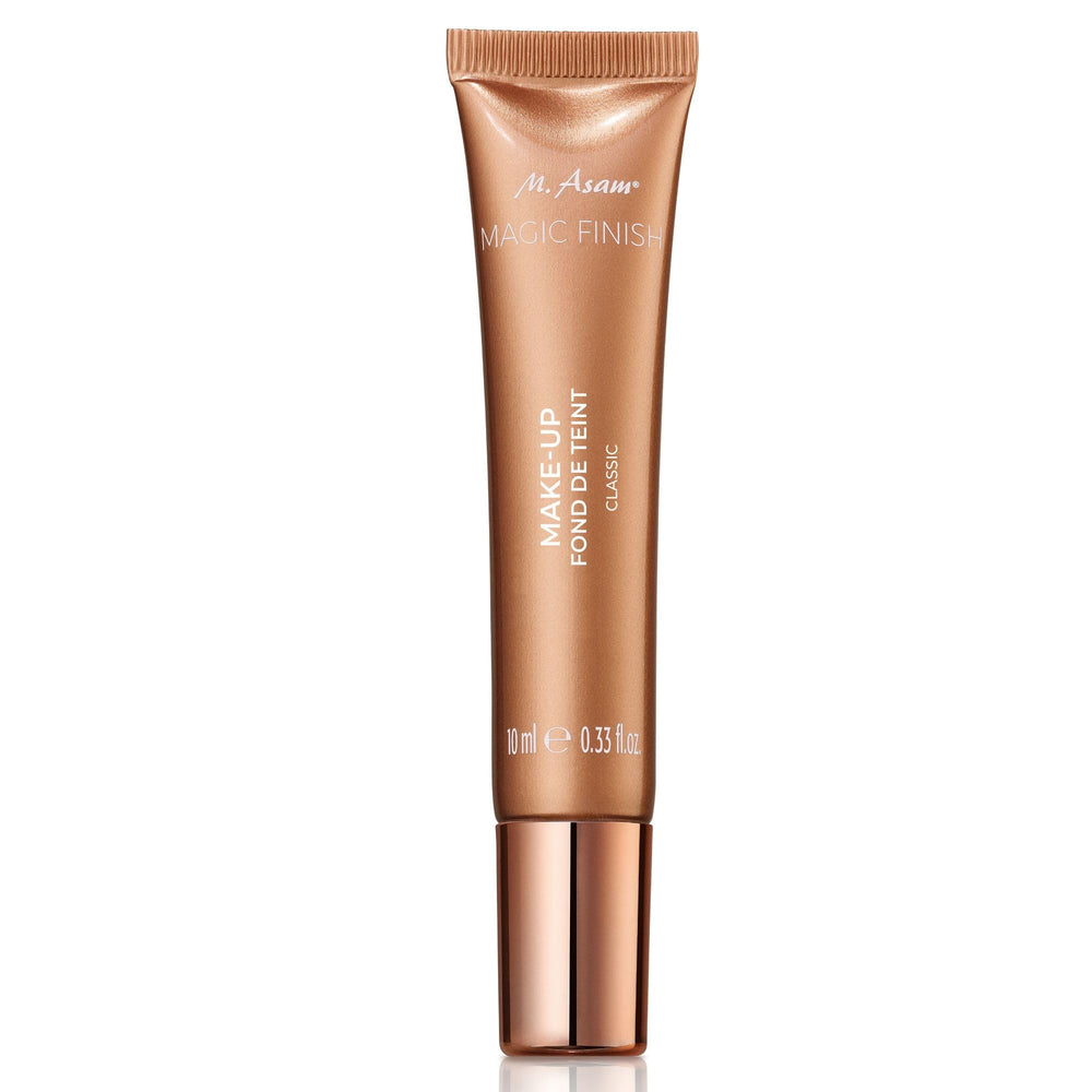 M. Asam Magic Finish Mousse texture close-up shows smooth primer foundation blend for a natural matte finish.