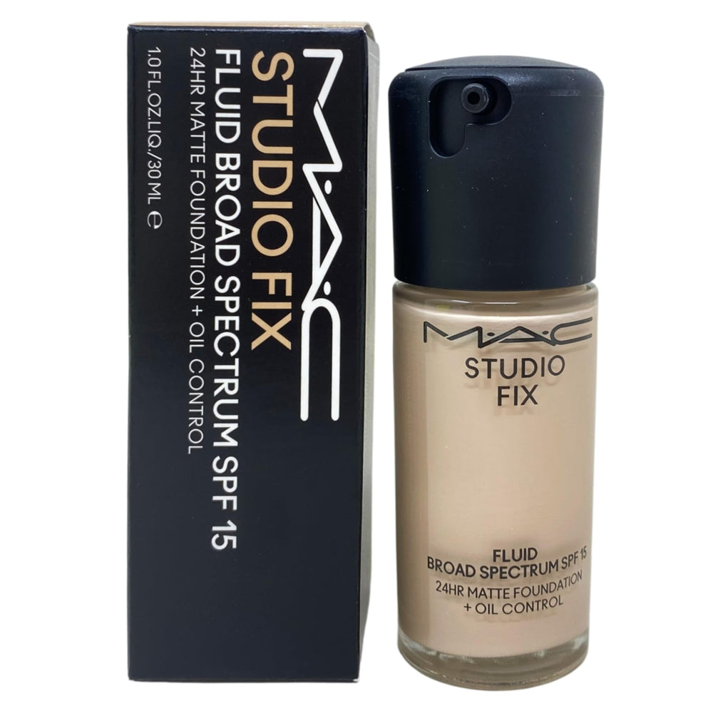 MAC Studio Fix Fluid SPF15 NW5 pump bottle for all-day oil control and even tone.