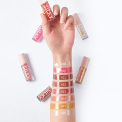 MAEPEOR gloss bottle closeup highlights smooth, non-sticky formula for daily wear