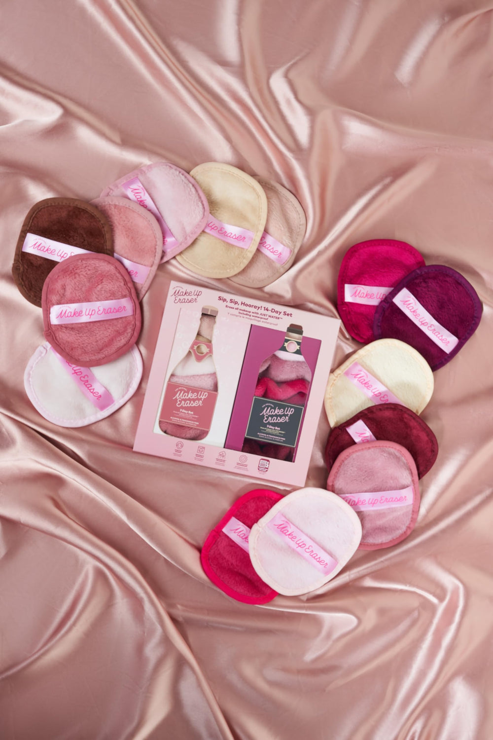 MakeUp Eraser original 14-day gift set packaging showing eco-friendly makeup removal kit
