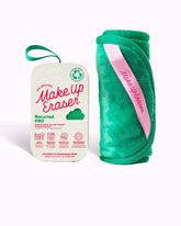 MakeUp Eraser PRO water removal demonstrates gentle makeup removal with just water.