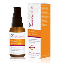Manuka Lane graphic highlights lemon balm and eyebright ingredients for hydrating benefits.