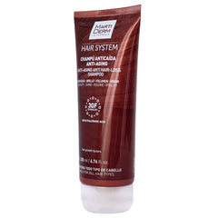 Martiderm anti hair-loss shampoo foam close-up illustrates gentle cleansing.