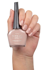 MASGLO Gel Evolution applicator precision, clean application for even coverage.
