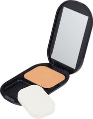 Max Factor Facefinity Compact Foundation Golden 06 swatch showing natural, even coverage