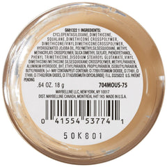 Applying Dream Matte Mousse with fingers for seamless blend
