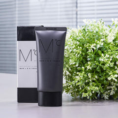Application on a male face demonstrates easy blend and quick coverage