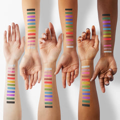 Meilury precision eyeliner pen showcases easy control for beginners