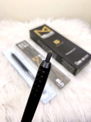 Mellie 0-15mm nano blade delivers crisp, hair-like strokes.