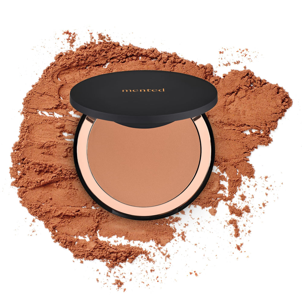 Mented Beach Bum bronzer palette swatch showing warm sun-kissed glow for light to medium skin