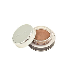 Merit Solo Shadow Eyeshadow Sartorial Bronze compact shows pearlescent finish for everyday bronze glow.