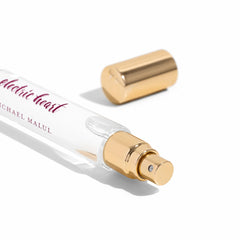 Electric Heart mid notes evoke a feminine, uplifting mood