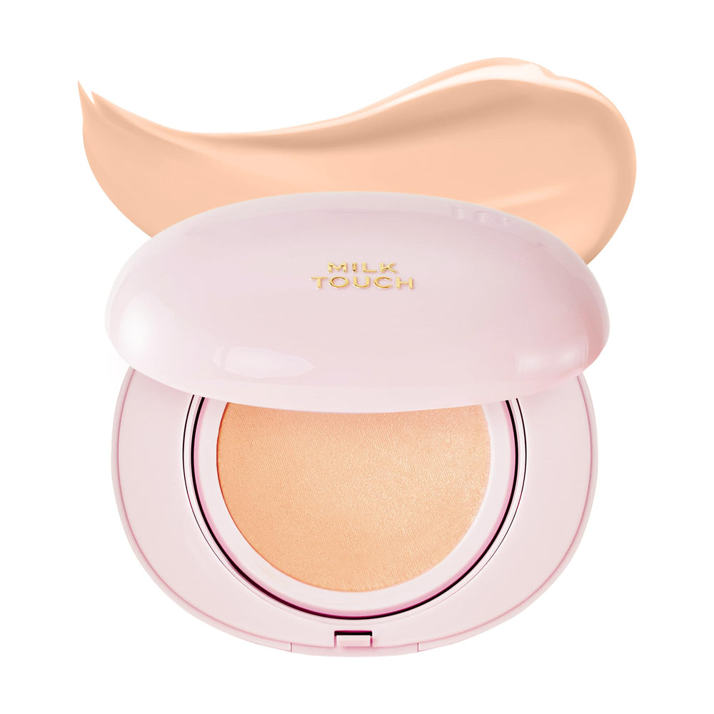 MILKTOUCH Cushion Foundation dans sa boîte compact prête pour les retouches en déplacement.