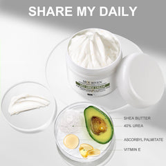 Mouriven Urea Cream 40% texture close-up highlighting glycerin and shea butter