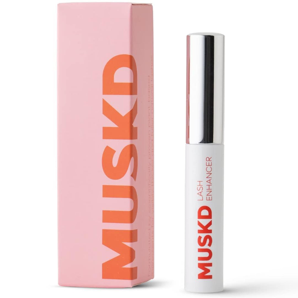 MUSKD eyelash growth serum applicator tip for precise lash line application.