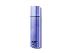 MUTHA Body Oil texture close-up showing emollient, fast-absorbing finish.