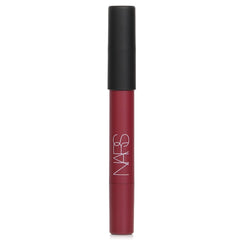 NARS Powermatte Cruella is applied on lips to reveal a creamy-to-matte finish.