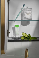 Native 72-hour odor protection image shows long-lasting freshness.