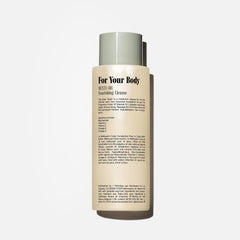 Nécessaire Eucalyptus foam close-up reveals rich lather and refreshing fragrance